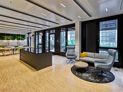 Parkettleger Friedberg – Parkettverlegung in modernen Büro- und Gewerberäumen